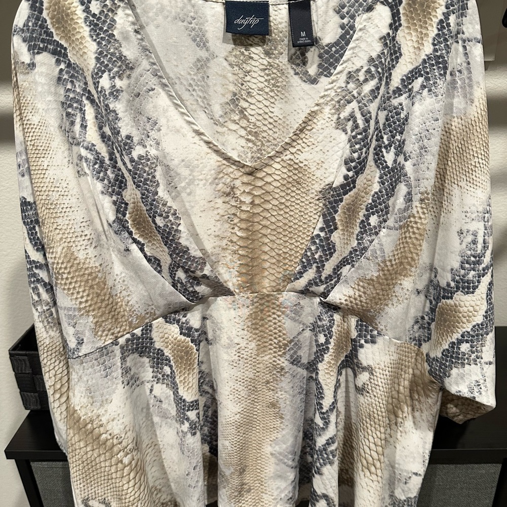 Day trip baby doll blouse